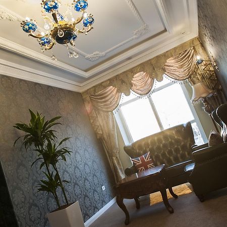 Hotel Britania Kamez Екстер'єр фото